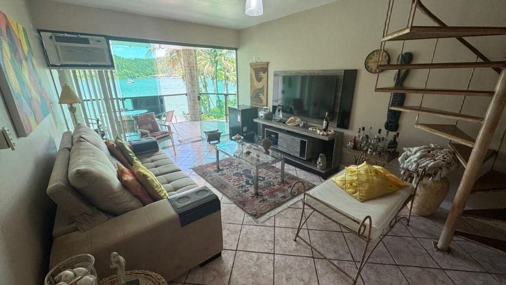 O ápice do luxo pé na areia em Angra dos Reis