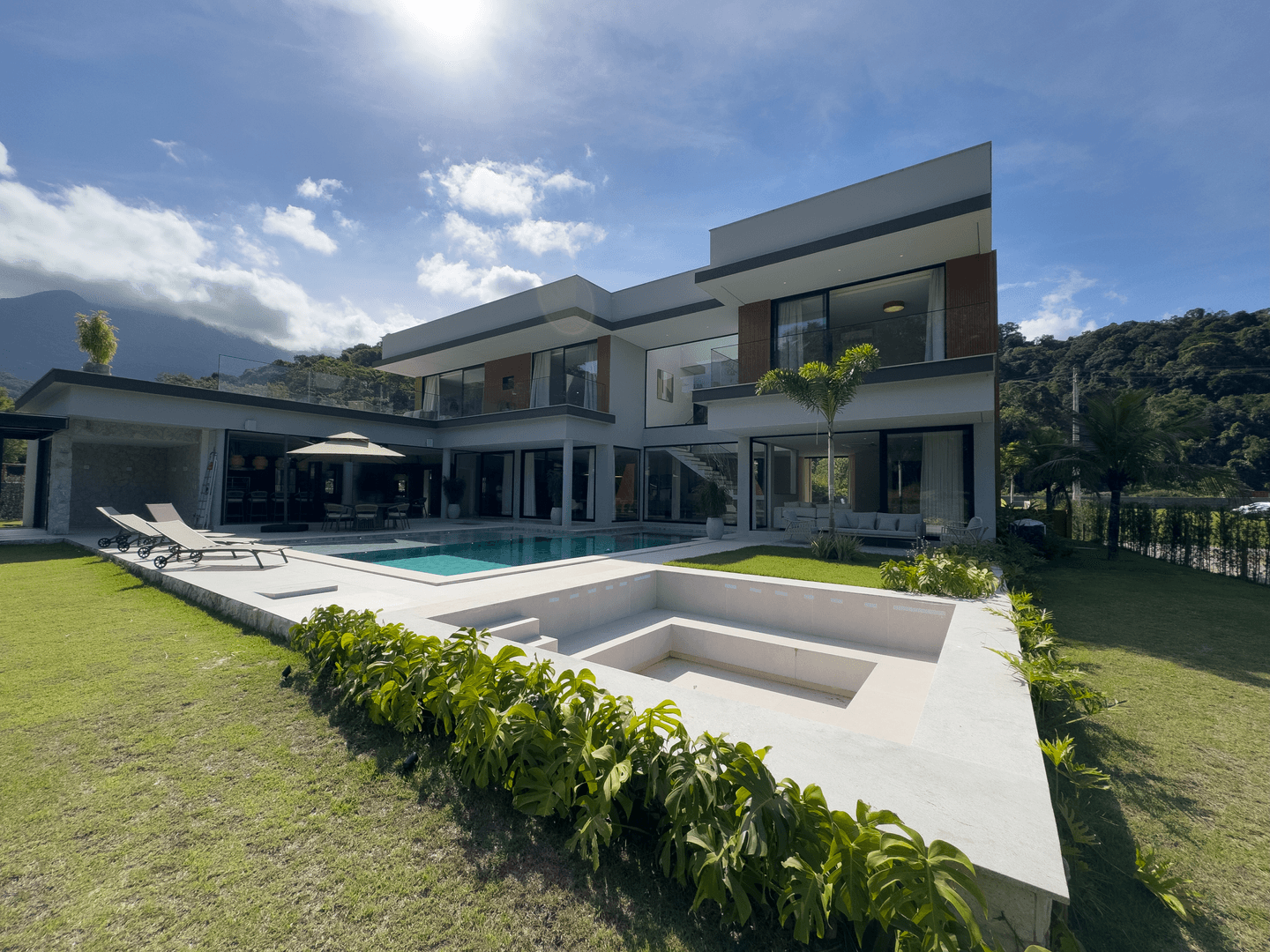 Exclusivity and Elegance in a Seaside Sanctuary in Angra dos Reis